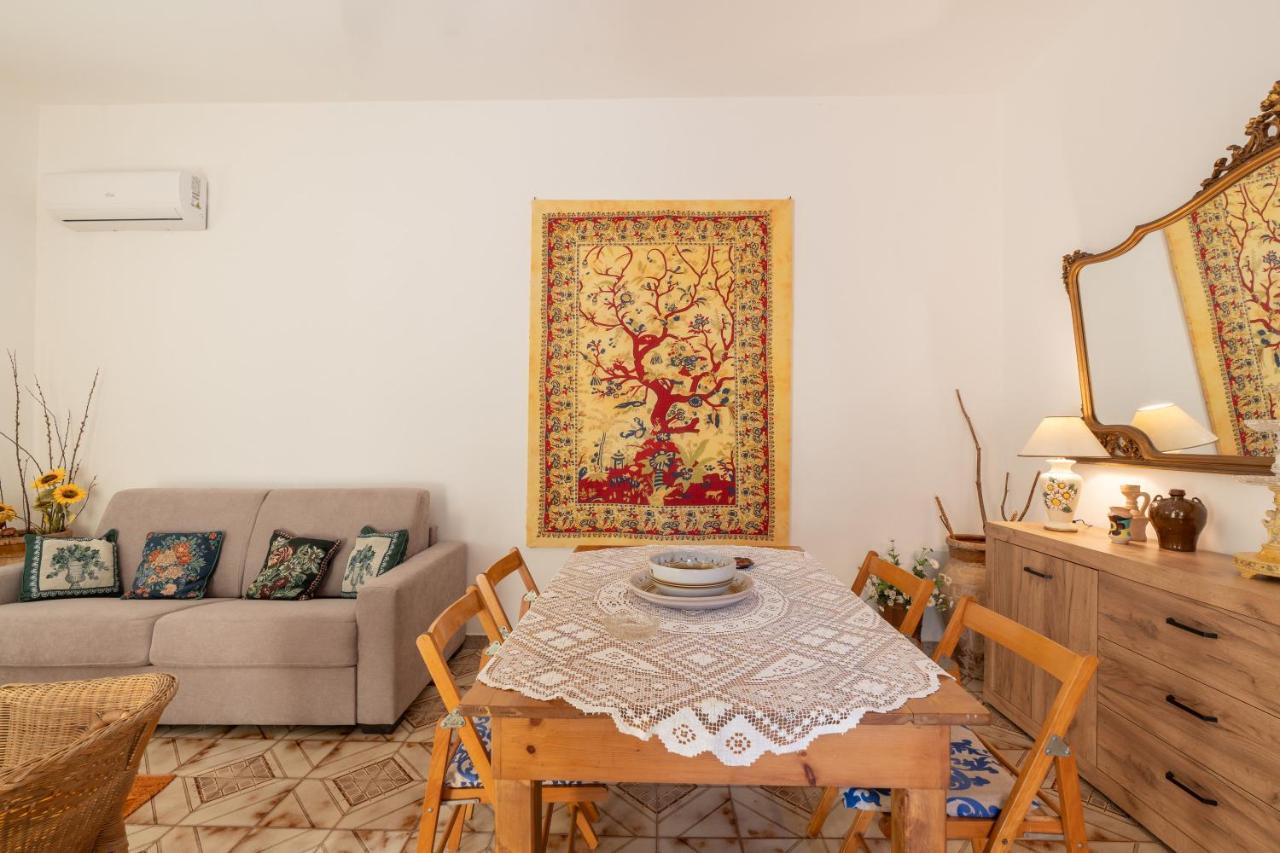 Casa Vacanze Calatijuncu Partinico Kültér fotó