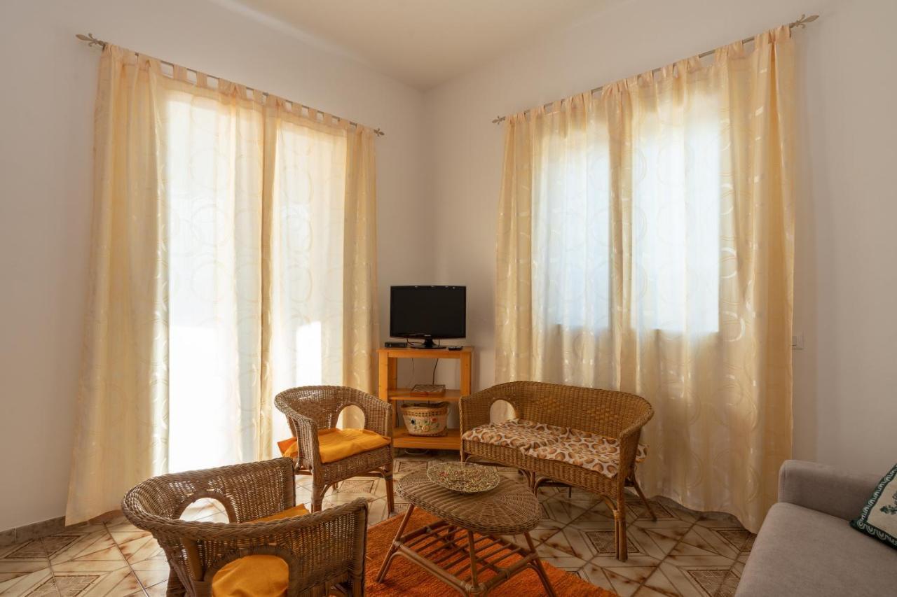 Casa Vacanze Calatijuncu Partinico Kültér fotó